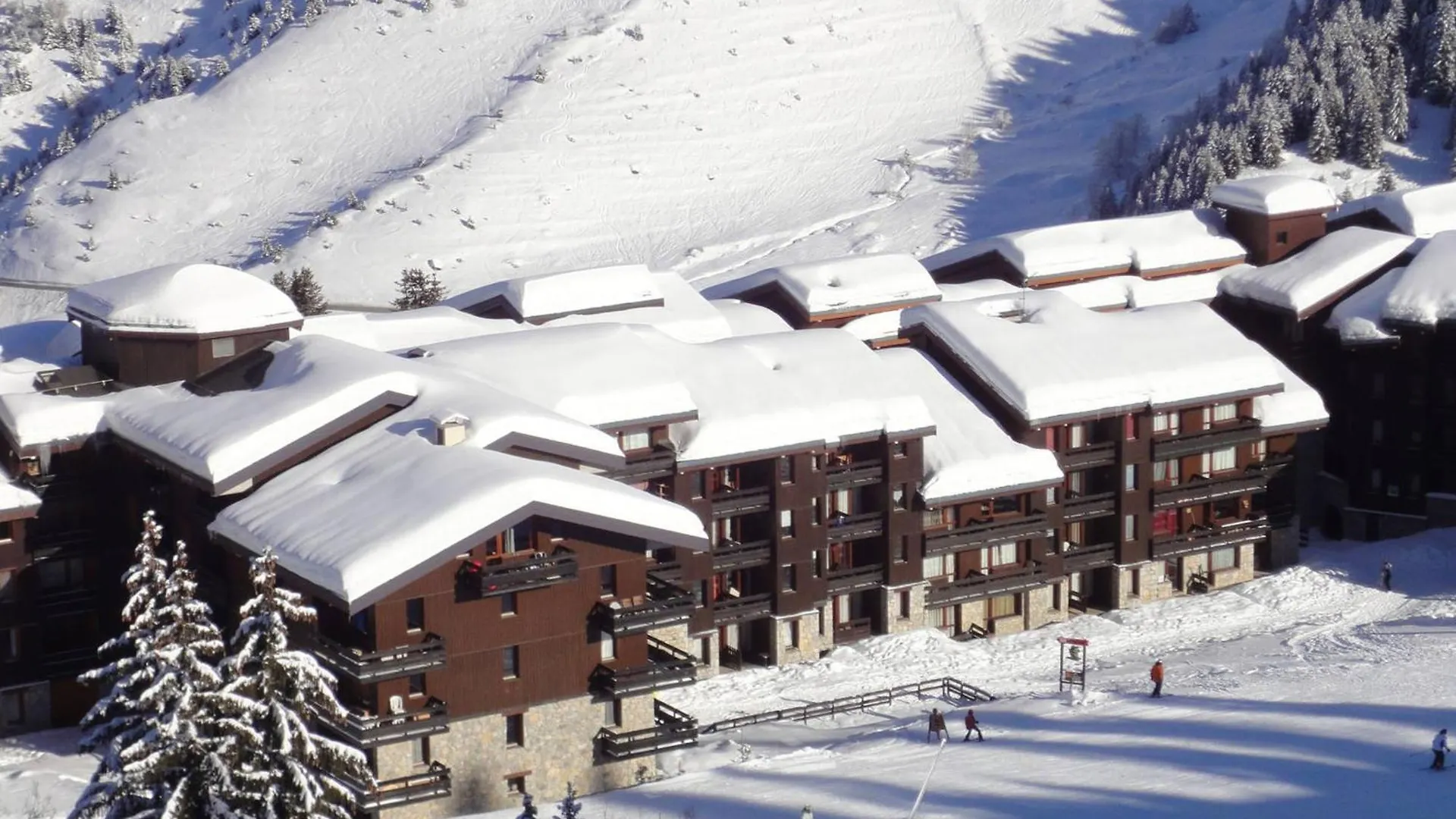Apartment Charmant 2 Pieces Renove, Balcon, Skis Aux Pieds, Creux De L'Ours, Les Allues - Fr-1-182-240